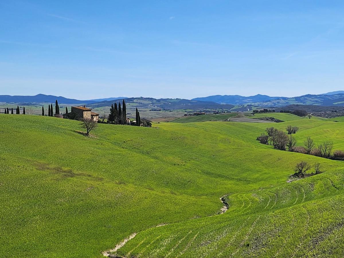 蒙泰卡蒂尼瓦尔迪切奇纳Agriturismo Lucertola公寓 外观 照片