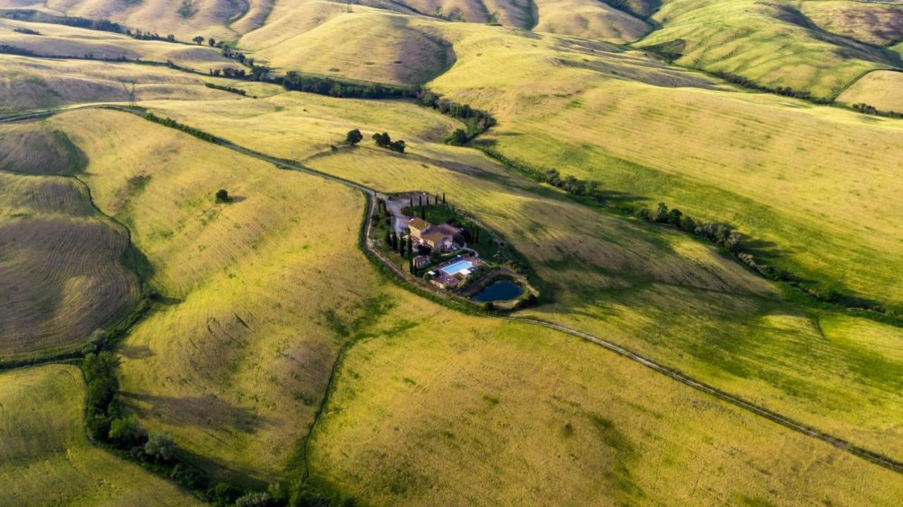 蒙泰卡蒂尼瓦尔迪切奇纳Agriturismo Lucertola公寓 外观 照片