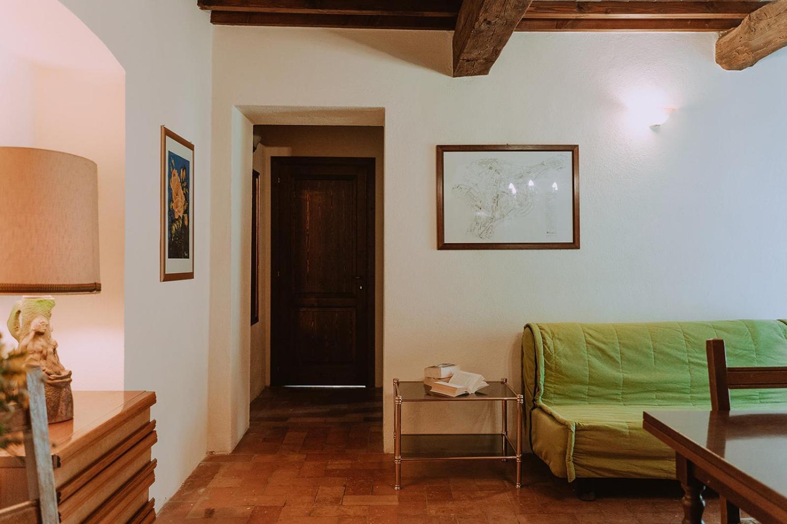 蒙泰卡蒂尼瓦尔迪切奇纳Agriturismo Lucertola公寓 外观 照片