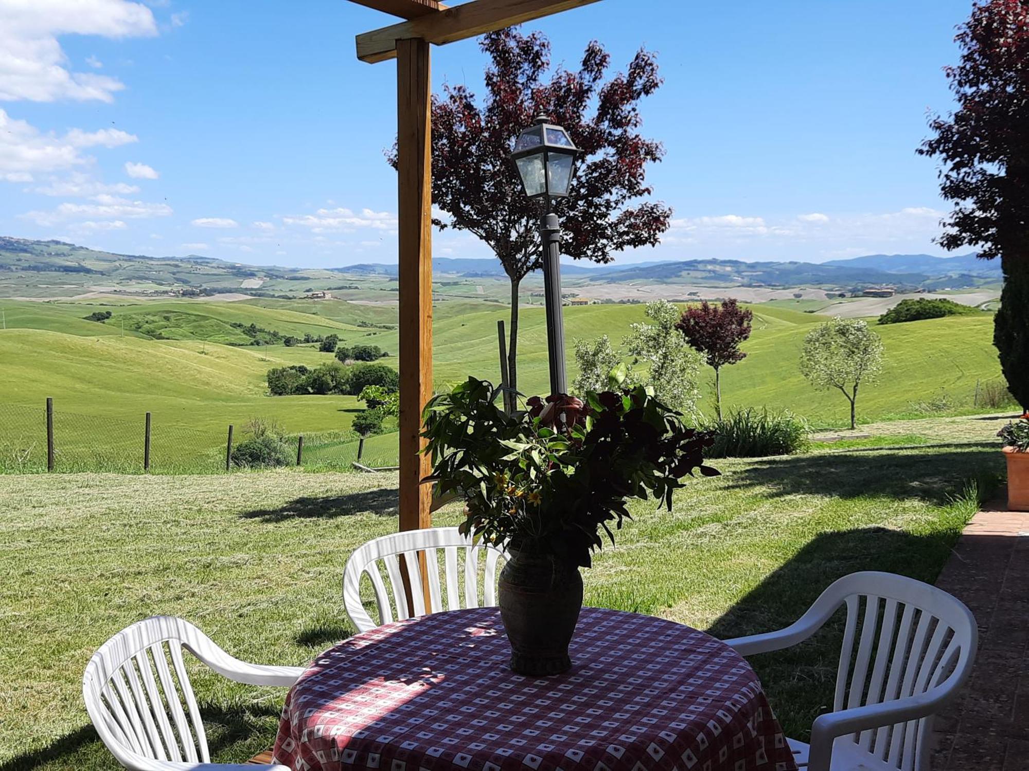 蒙泰卡蒂尼瓦尔迪切奇纳Agriturismo Lucertola公寓 客房 照片